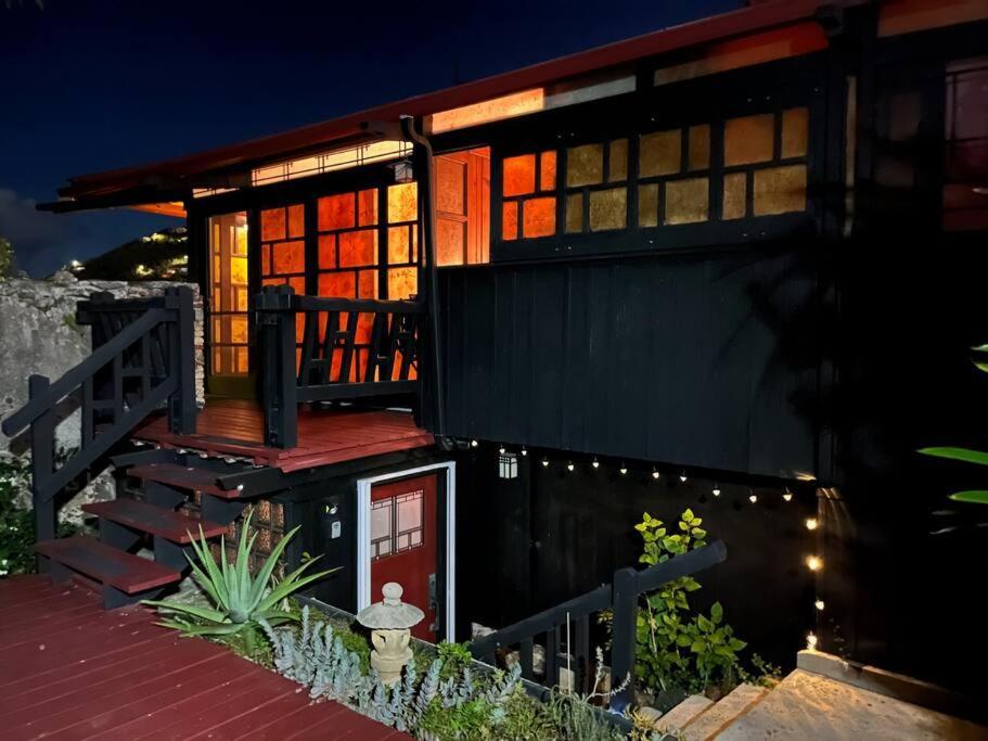 Mid-Century: Caribbean Style Apartment Contant  Bagian luar foto
