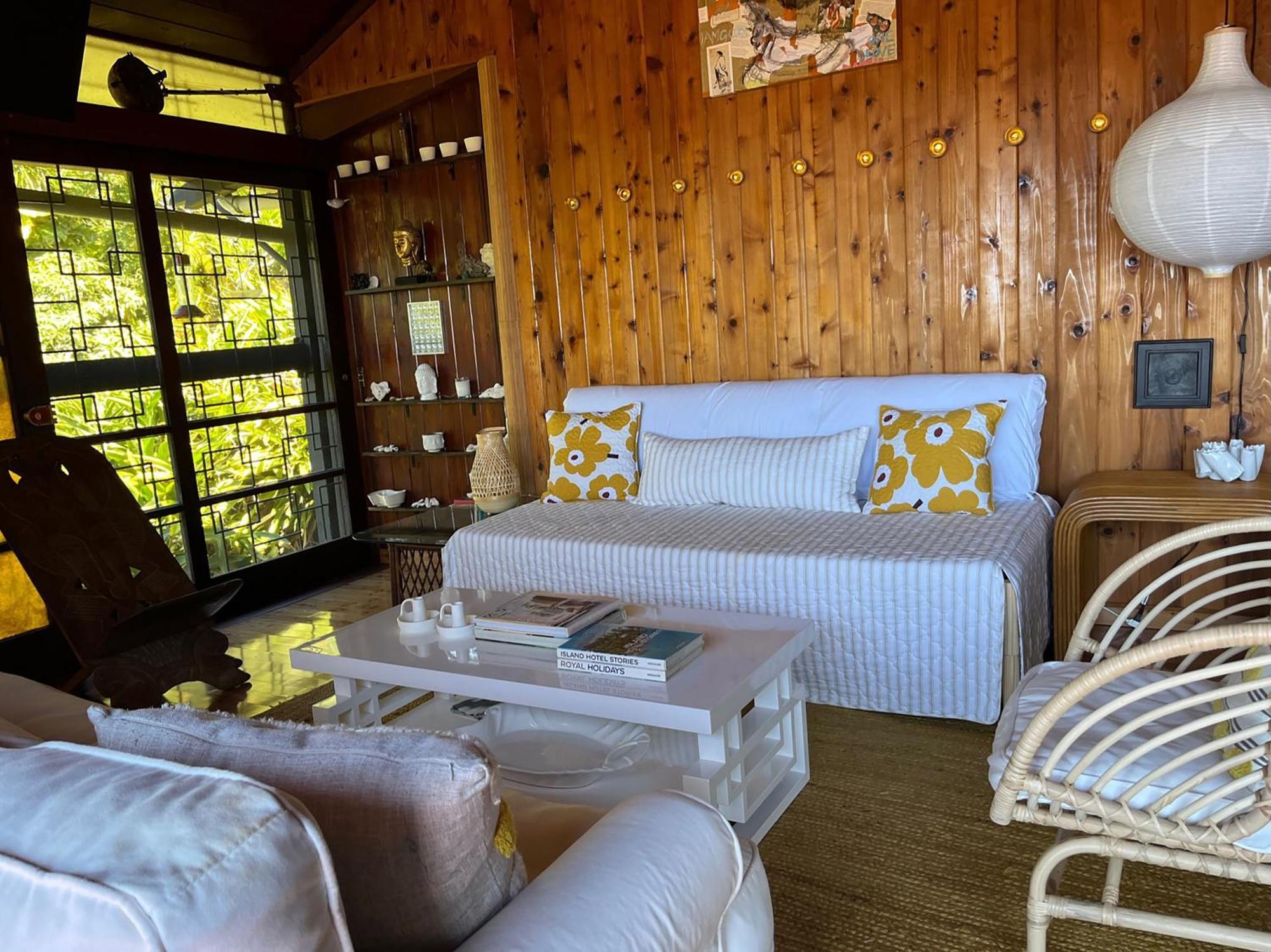 Mid-Century: Caribbean Style Apartment Contant  Bagian luar foto